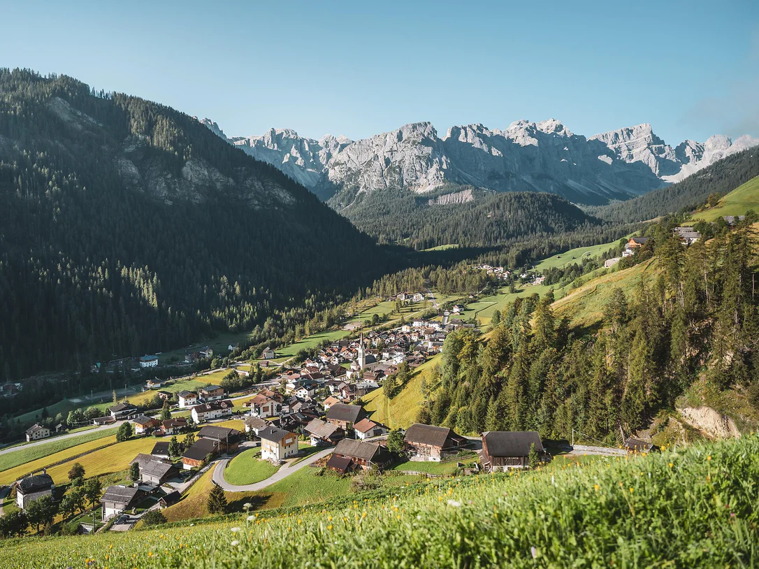 Mountaineering village Lungiarü