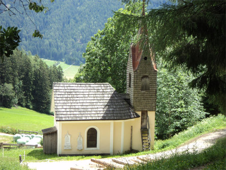 Cappella "Burgfrieden" - Rasun di Sopra Rasun Anterselva 1 suedtirol.info