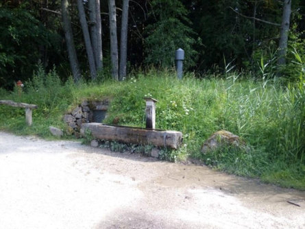 Fontana laghetto di Fiè, Fié allo Sciliar Fiè allo Sciliar 1 suedtirol.info