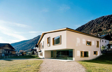 Scuola materna e biblioteca di Predoi Predoi 1 suedtirol.info