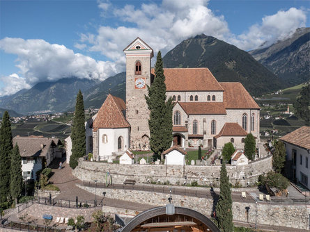 New parish church of Schenna Schenna/Scena 3 suedtirol.info