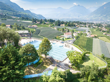 Panorama Freibad Lido Schenna Schenna 3 suedtirol.info