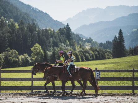 Horse riding Miner Urtijëi/Ortisei 5 suedtirol.info