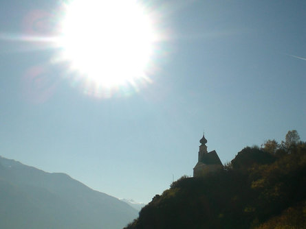 Chiesa San Pietro, Tanas Lasa 1 suedtirol.info