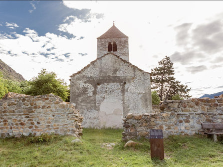 Chiesa di San Sisinio, Lasa Lasa 1 suedtirol.info