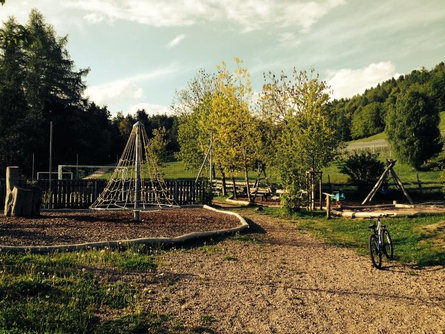 Parco giochi Salonetto Meltina 2 suedtirol.info