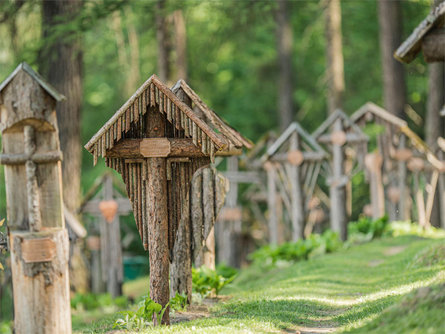 Forest Cemetery Bruneck/Brunico 1 suedtirol.info