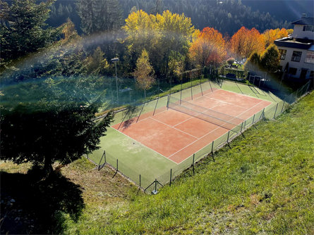 Tennis court  Hotel Engel Welschnofen/Nova Levante 1 suedtirol.info